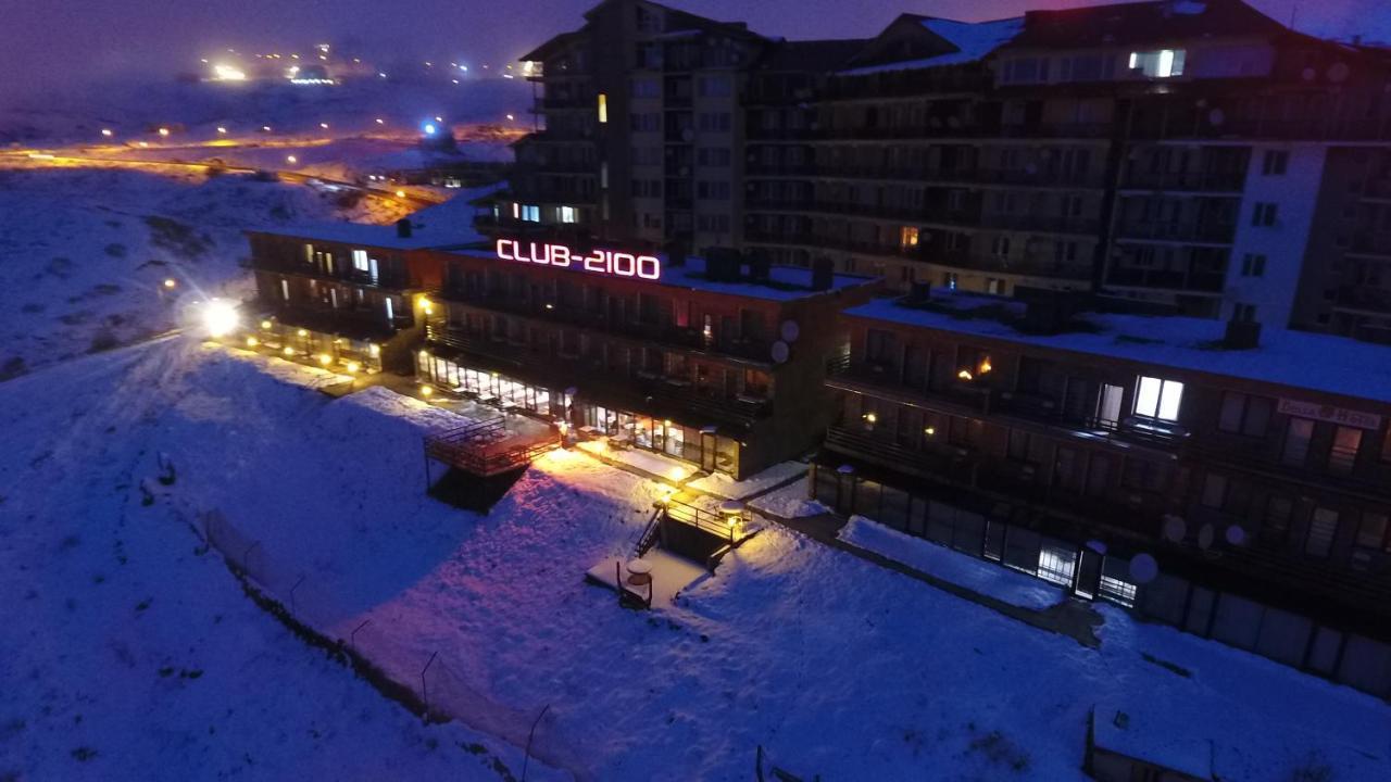 Hotel Club-2100 구다우리 외부 사진